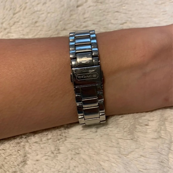 COACH TRISTEN WOMEN’S MOTHER OF PEARL STEEL DIAMOND WATCH main image 6